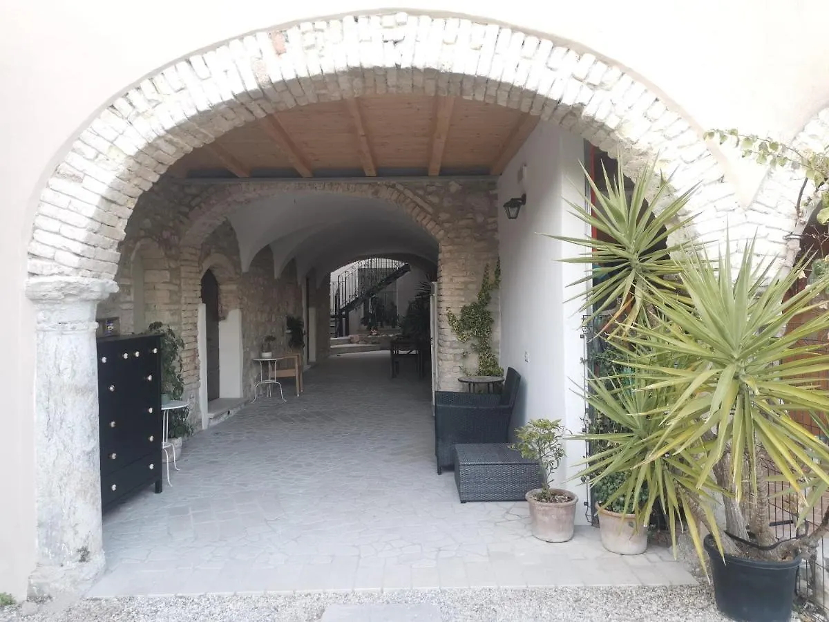 라파 La Casetta Nel Borgo Nascosto - House With Private Garden 빌라