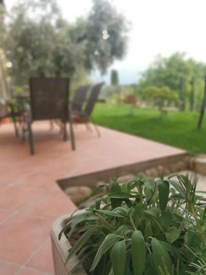 Ferienhaus Villa La Casetta Nel Borgo Nascosto - House With Private Garden Raffa