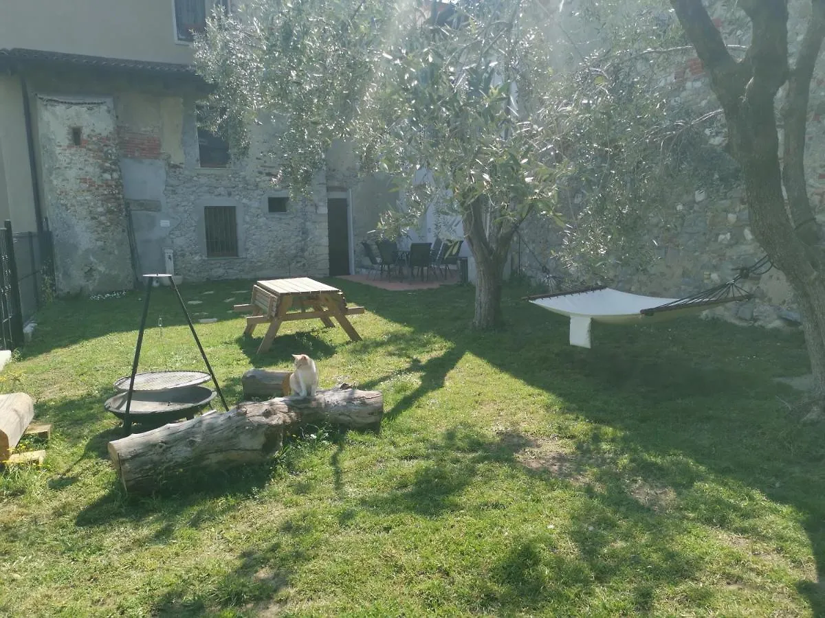 Ferienhaus Villa La Casetta Nel Borgo Nascosto - House With Private Garden Raffa